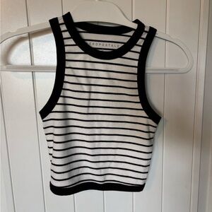 Aeropostale Women's Black and White Striped Cropped Tank Top